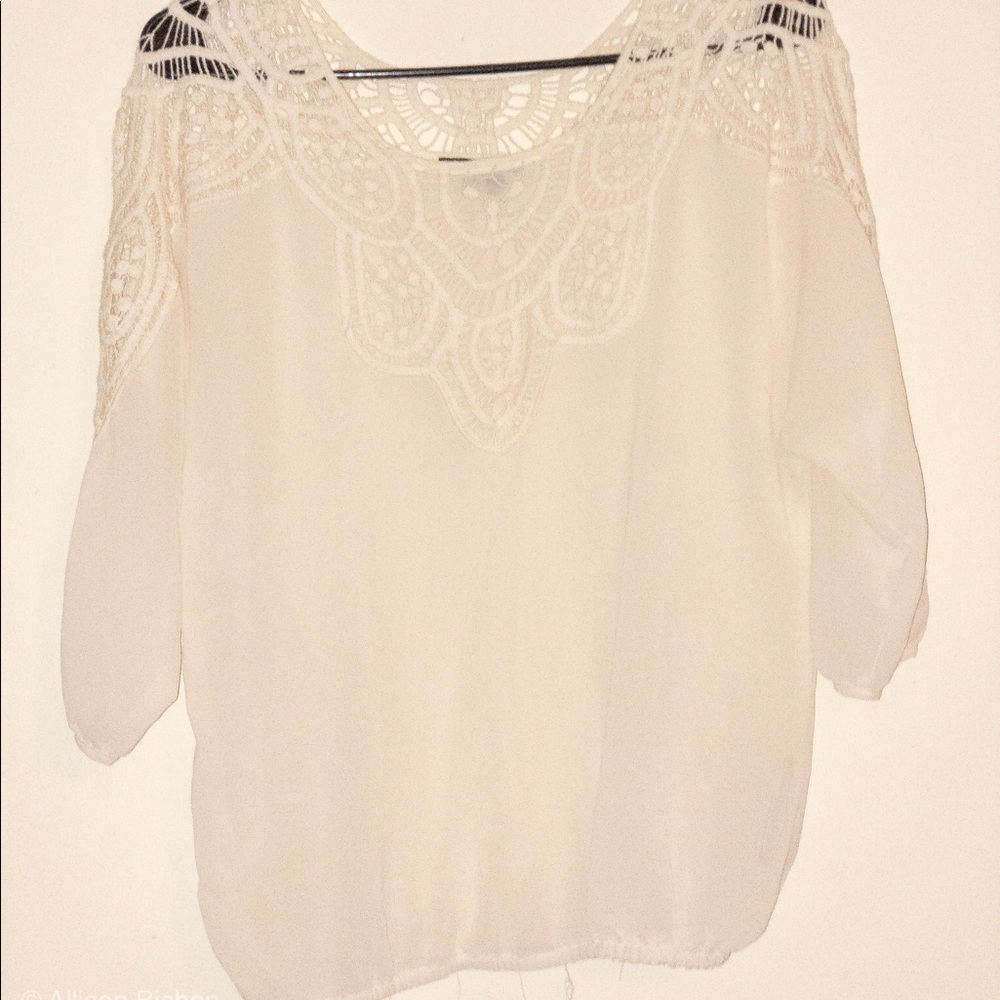 Forever 21 - Detailed Blouse